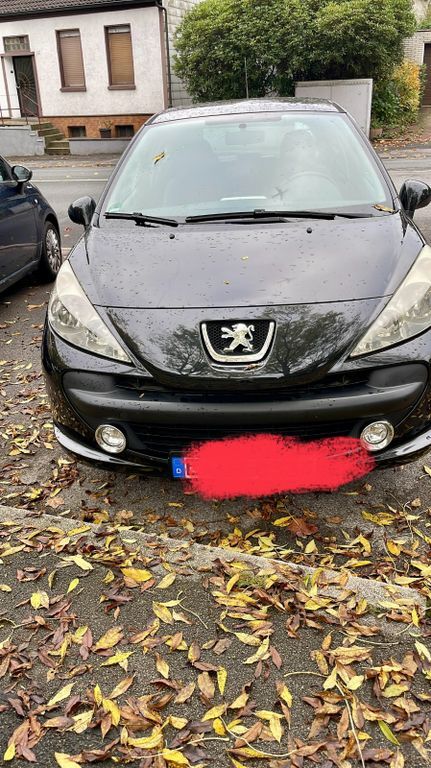 Peugeot 207 157.000 km 2.000 € Essen 45259