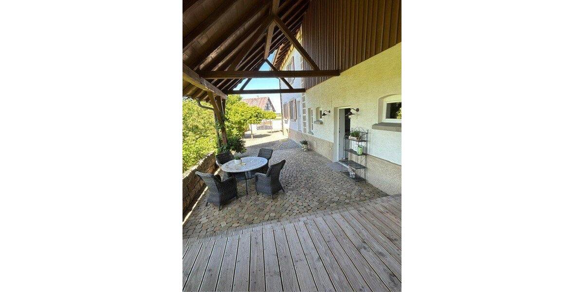 Bauernhaus, Landhaus Meßkirch - 8 Zimmer, 440 m&sup2;, 1.650.000&euro; | Angebot:27112305