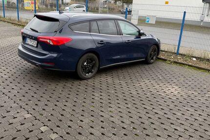 Ford Focus 120.000 km 13.600 &euro; Lollar 35457