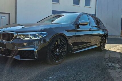 BMW M550