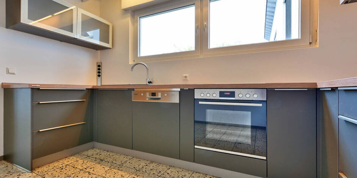 Einfamilienhaus Ramstein-Miesenbach Miesenbach - 6 Zimmer, 182 m&sup2;, 2.000&euro; | Angebot:26359656