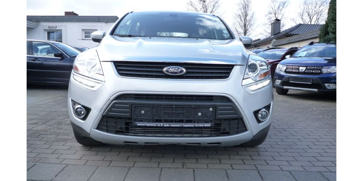 Ford Kuga 95.000 km 9.499 &euro; Trappenkamp 24610