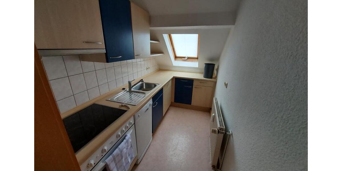 Dachgeschoßwohnung Gräfenthal - 2 Zimmer, 65 m&sup2;, 430&euro; | Angebot:25083842