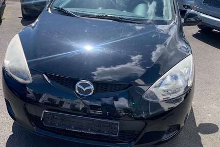 Mazda 2 208.000 km 1.200 &euro; Kassel 34123