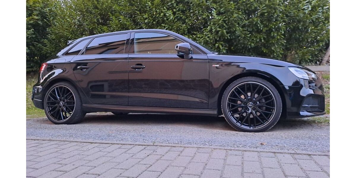 Audi A3 62.000 km 20.500 € Chemnitz 09247