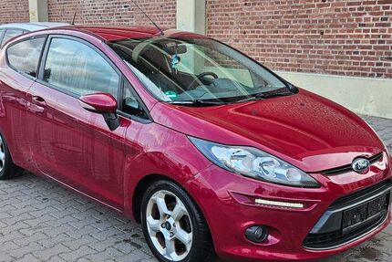 Ford Fiesta 289.000 km 999 &euro; düren 52349