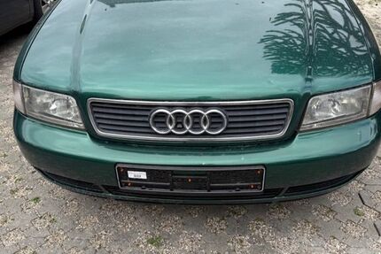 Audi A4 247.473 km 1.200 &euro; Cloppenburg 49661