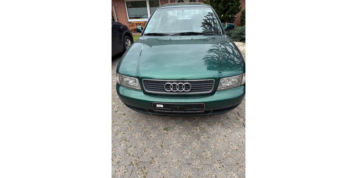 Audi A4 247.473 km 1.200 &euro; Cloppenburg 49661