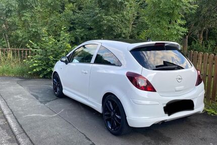 Opel Corsa 217.000 km 1.900 &euro; Herborn 35745