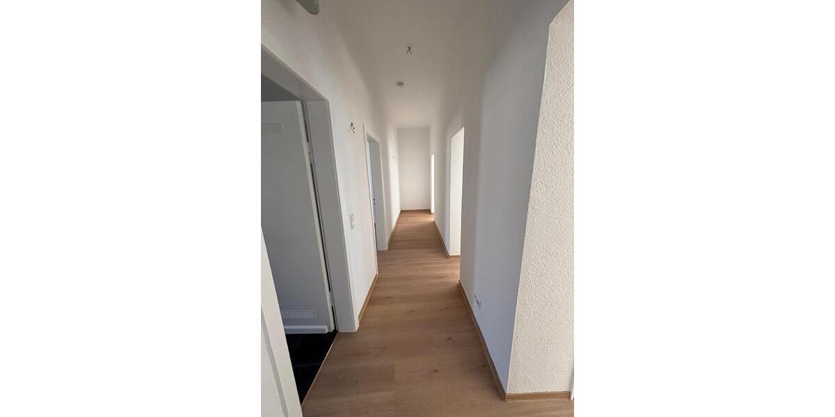 Etagenwohnung Koblenz - 3 Zimmer, 79 m&sup2;, 990&euro; | Angebot:26670994