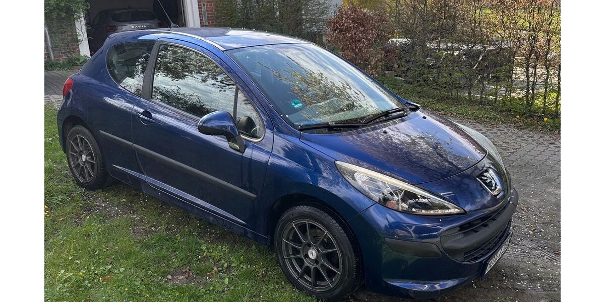 Peugeot 207 120.000 km 1.900 &euro; Callenberg 09337