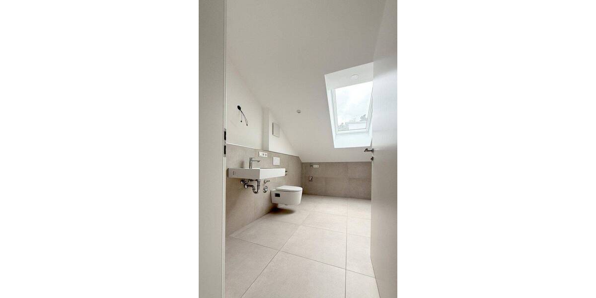 Etagenwohnung Schwandorf - 3 Zimmer, 72 m&sup2;, 864&euro; | Angebot:26871435