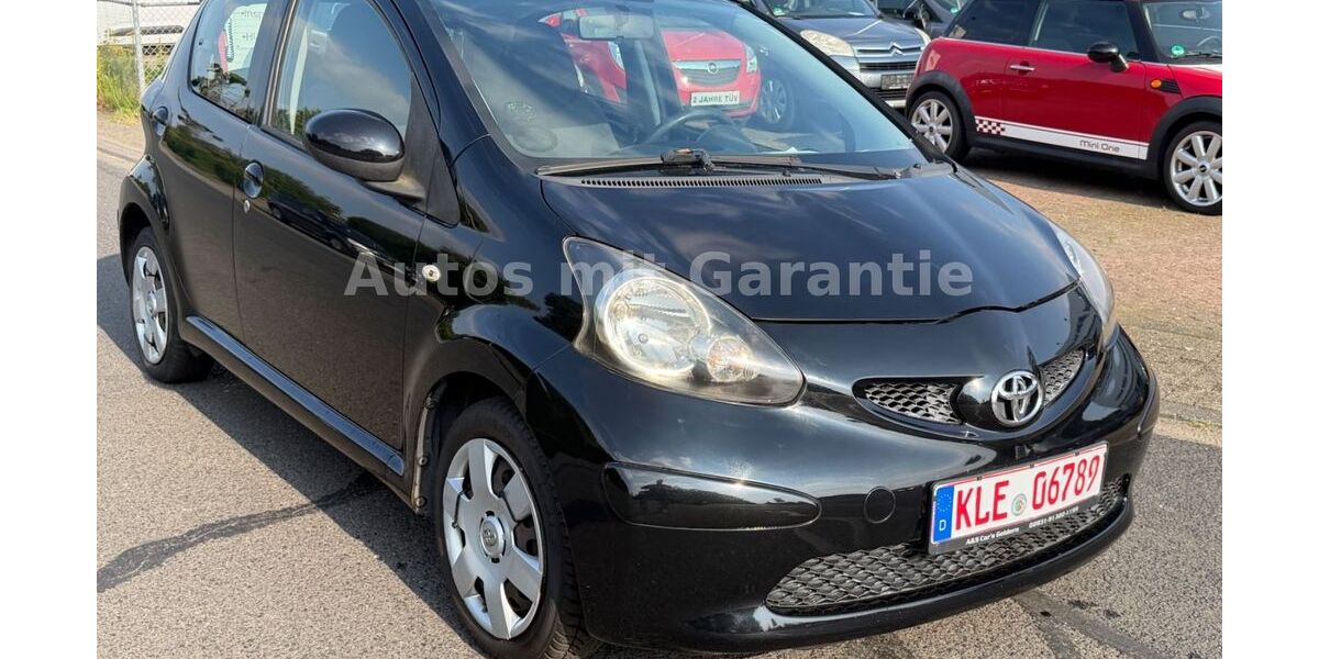 Toyota Aygo (X) 167.000 km 2.499 &euro; Geldern 47608