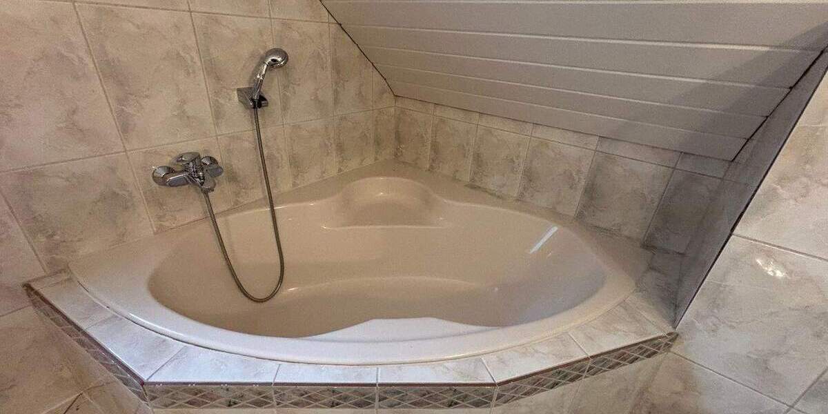 Etagenwohnung Reichshof Berghausen - 4 Zimmer, 279.000&euro; | Angebot:25726078