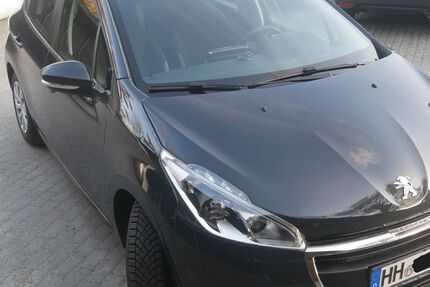 Peugeot 208 139.000 km 5.400 &euro; Hamburg 22547