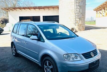 VW Touran 290.000 km 1.299 € Neufahrn 85375