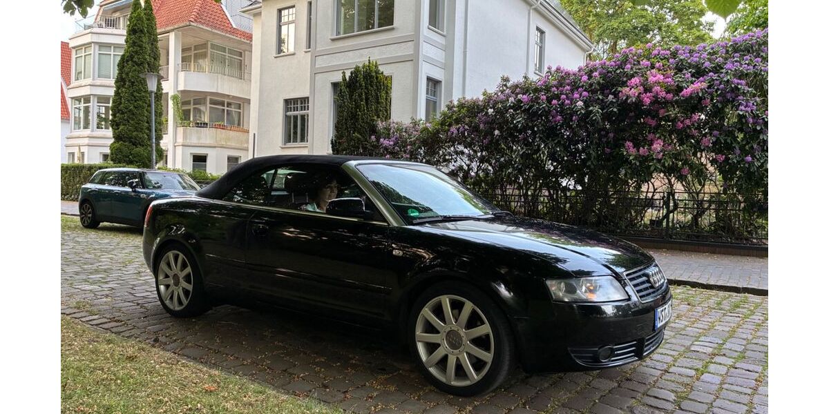 Audi A4 199.875 km 4.495 &euro; Edewecht 26188