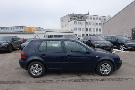 VW Golf 96.900 km 4.990 &euro; Neu-Ulm 89231