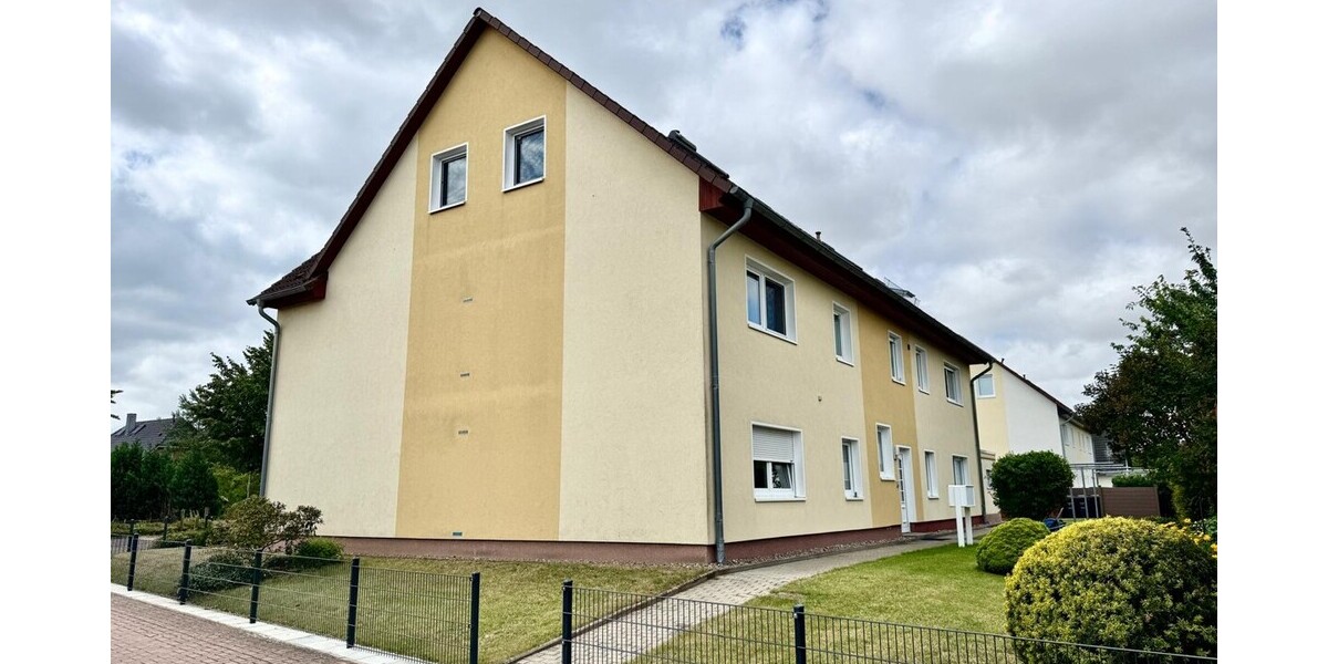 HORN IMMOBILIEN++ Neubrandenburg, schöne 3-Raum Eigentumswohnung mit Carport, Einbauküche und Balkon -nicht vermietet- - Maisonettenwohnung Neubrandenburg | Angebot:27095999