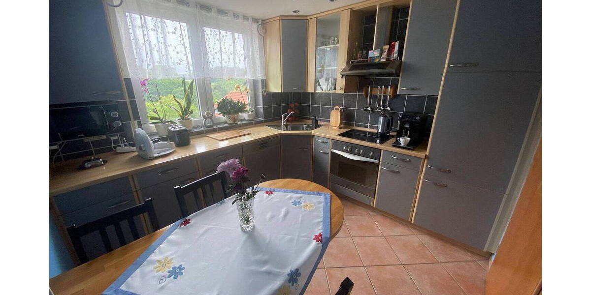 Einfamilienhaus Waldbröl - 6 Zimmer, 126 m&sup2;, 1.500&euro; | Angebot:26794401