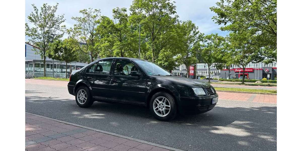 VW Bora 79.820 km 1.900 &euro; Hamburg 22559