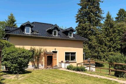Haus Hellenthal - 8 Zimmer, 174 m&sup2;, 549.000&euro; | Angebot:26826781