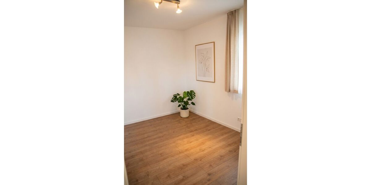 Provisionsfrei* Freistehendes Einfamilienhaus mit Doppelgarage (Bungalow Bj. 2012) in Bad Bevensen - Bungalow Bad Bevensen Medingen | Angebot:26233159