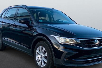 VW Tiguan 137.600 km 21.999 € Fulda 36043