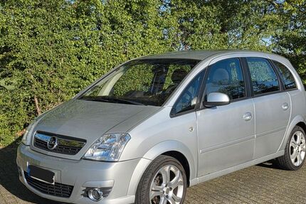 Opel Meriva 127.250 km 2.499 &euro; Weeze 47652