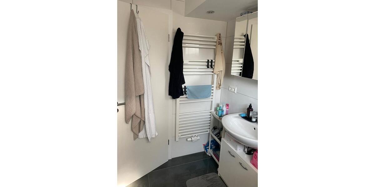 Etagenwohnung Sinsheim - 2 Zimmer, 70 m&sup2;, 650&euro; | Angebot:25961965