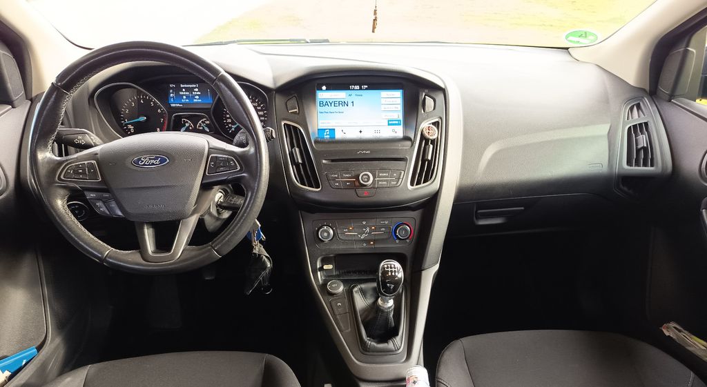 Ford Focus 109.000 km 7.700 &euro; Offingen 89362