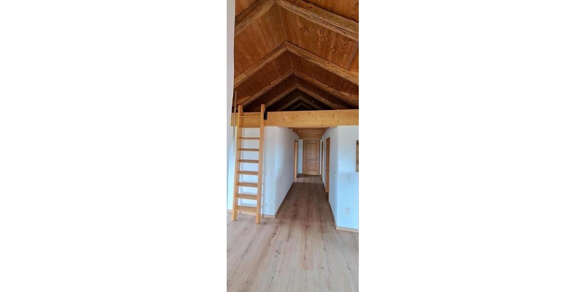 Dachgeschoßwohnung Marktoberdorf - 2 Zimmer, 85 m&sup2;, 1.080&euro; | Angebot:26413857