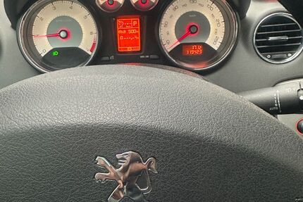 Peugeot 308 120.000 km 4.400 € München 81677