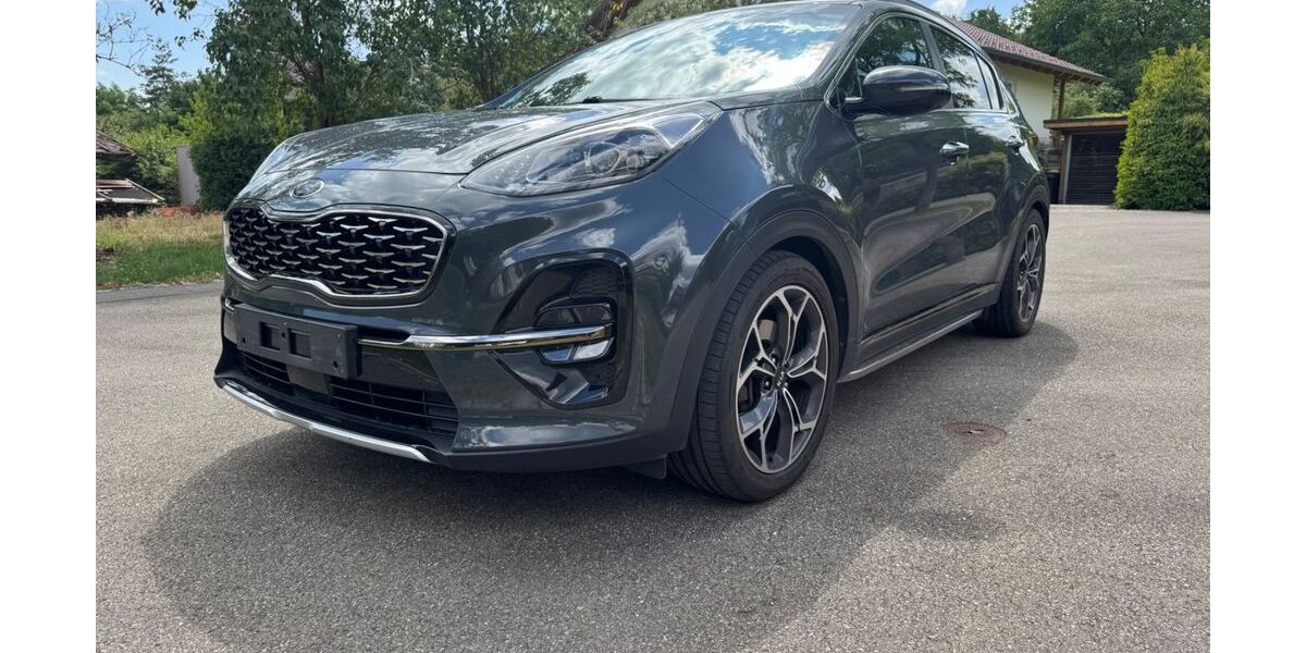 Kia Sportage 81.000 km 16.999 &euro; Volkertshausen 78269