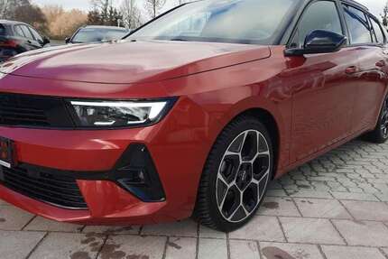 Opel Astra 27.250 km 23.280 &euro; Neustadt a. d. Donau 93333