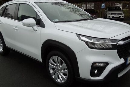 Suzuki (SX4) S-Cross 13.125 km 24.085 &euro; Föritztal OT Neuhaus-Schierschnitz 96524