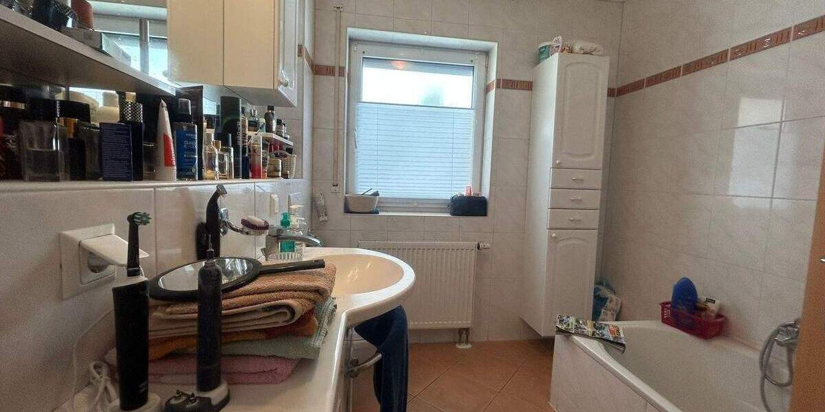 Mehrfamilienhaus, Wohnhaus Lüdenscheid Rathmecke - 435.000&euro; | Angebot:26203767