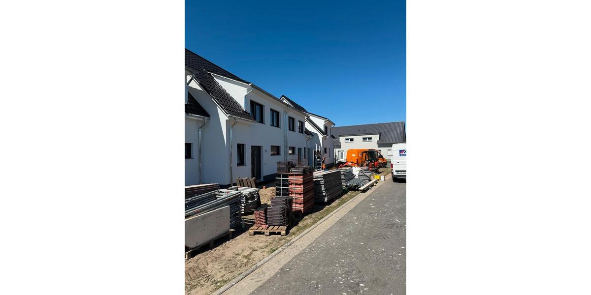 Doppelhaushälfte Leiferde - 5 Zimmer, 123 m&sup2;, 1.400&euro; | Angebot:26319202