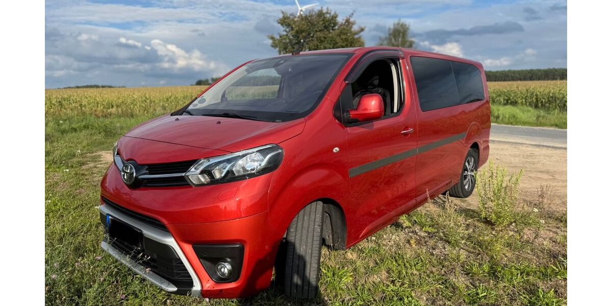 Toyota Proace (Verso) 248.529 km 14.800 &euro; Luckenwalde 14943