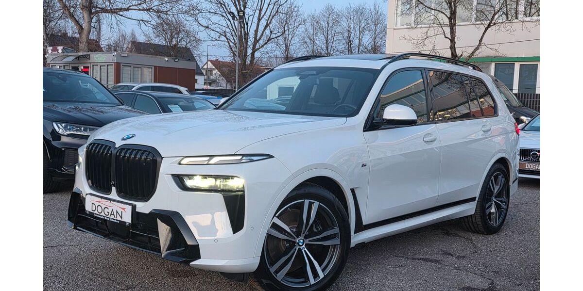BMW X7 5.000 km 84.990 &euro; München 81243