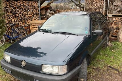 VW Passat 46.059 km 3.900 € Waiblingen 71334