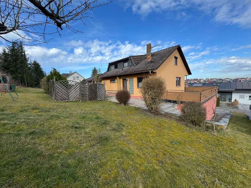 Haus zum Kaufen in Höpfingen 299.900 € 216 m²