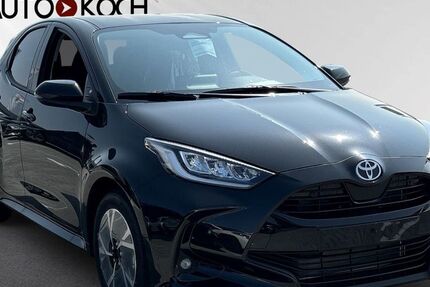 Toyota Yaris 8.431 km 22.940 € Heinsberg 52525