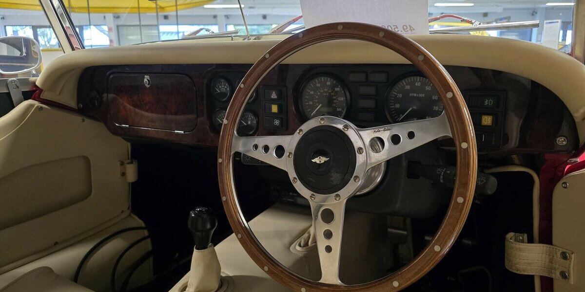 Morgan Plus 8 17.227 km 49.500 &euro; Wermelskirchen 42929