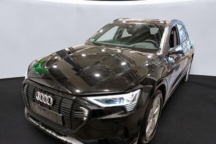 Audi e-tron 65.435 km 36.950 &euro; Hamburg 22047