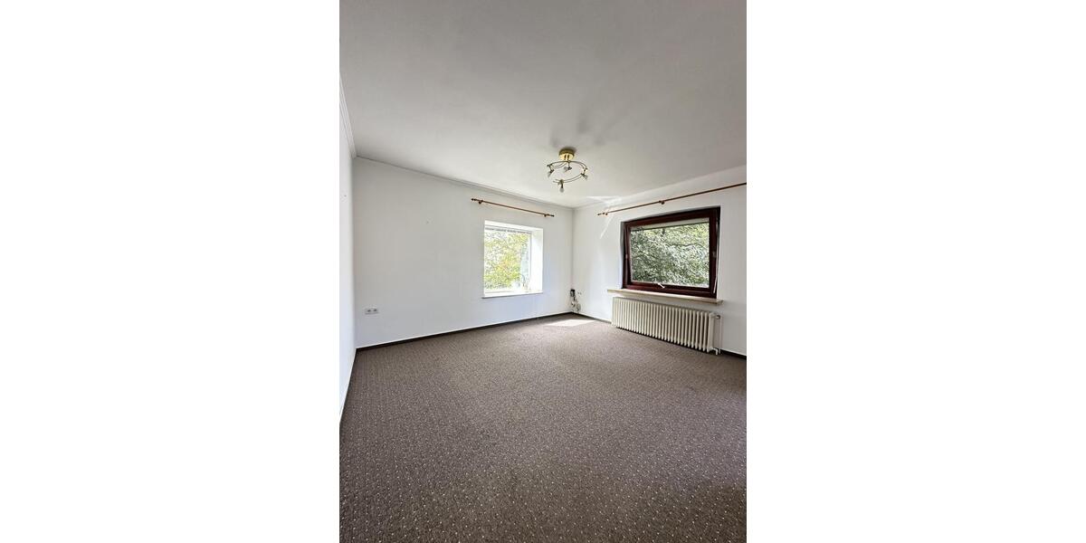Mehrfamilienhaus, Wohnhaus Oldenburg Drielaker-Moor - 8 Zimmer, 160 m&sup2;, 445.000&euro; | Angebot:26409081