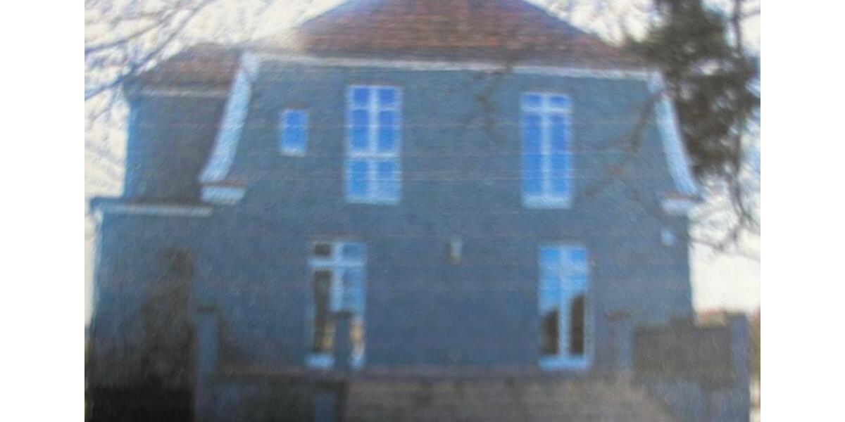 Villa Perleberg - 7 Zimmer, 200 m&sup2;, 295.000&euro; | Angebot:25175409