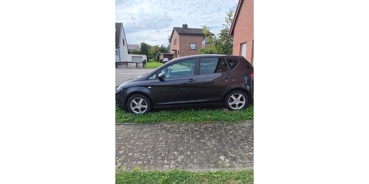 Seat Altea 198.000 km 2.500 € Erftstadt 50374