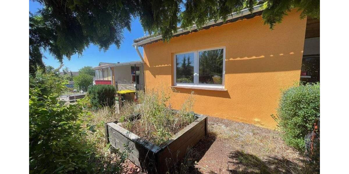 Doppelhaushälfte Pinnow - 4 Zimmer, 130 m&sup2;, 99.000&euro; | Angebot:25677916