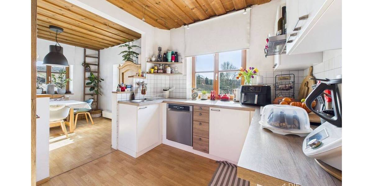Mehrfamilienhaus, Wohnhaus Roth - 9 Zimmer, 211 m&sup2;, 595.000&euro; | Angebot:26805639